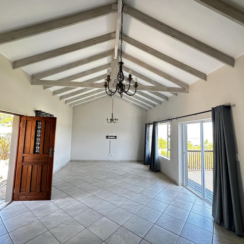 3 Bedroom Property for Sale in Fraaiuitsig Western Cape